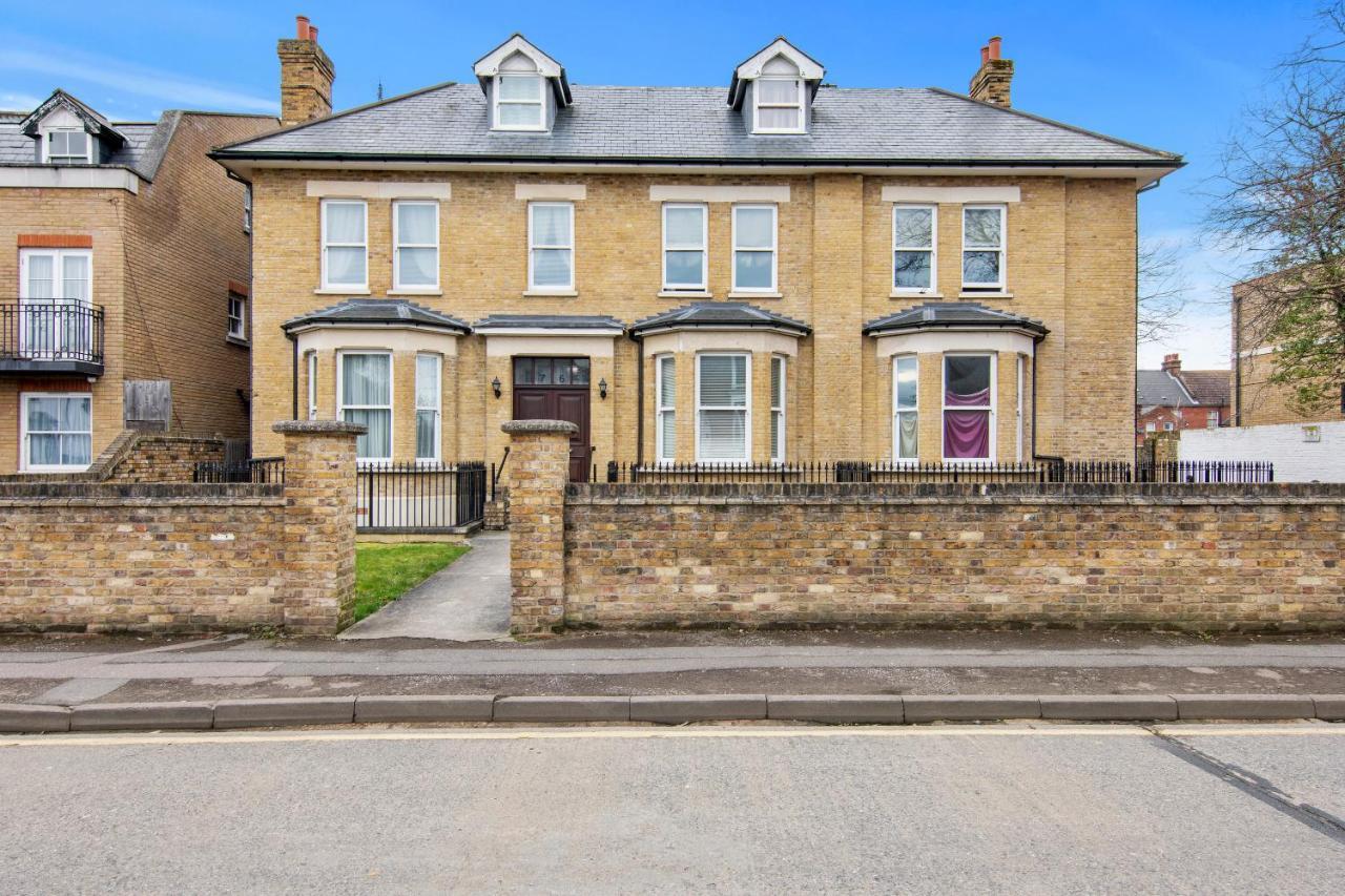 The Roost Group - Bedford House Apartments Gravesend Extérieur photo